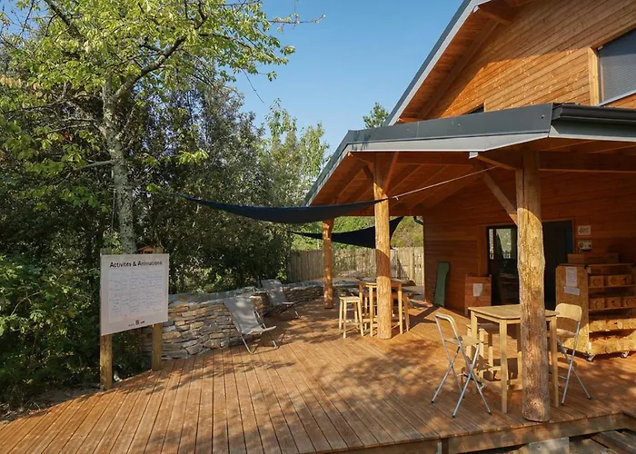 Bivouac Nature, Tentes Dans Les Cevennes